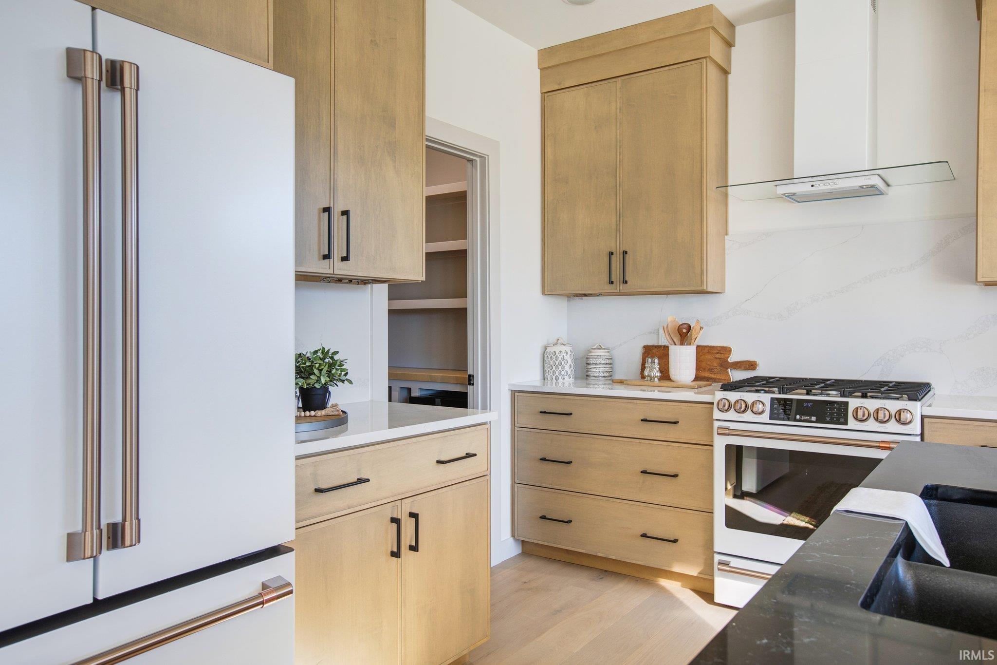 12866 Brick Road Granger, IN 46530 - Photo 9 of 33