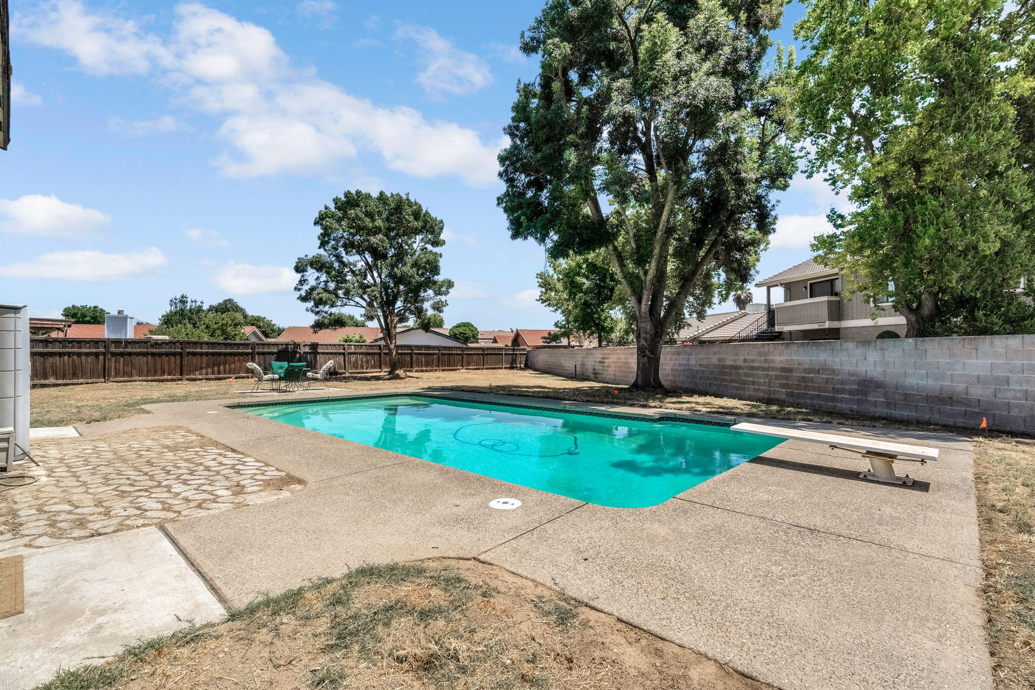 717 East Spring Lane Lemoore, CA 93245 - Photo 28 of 40