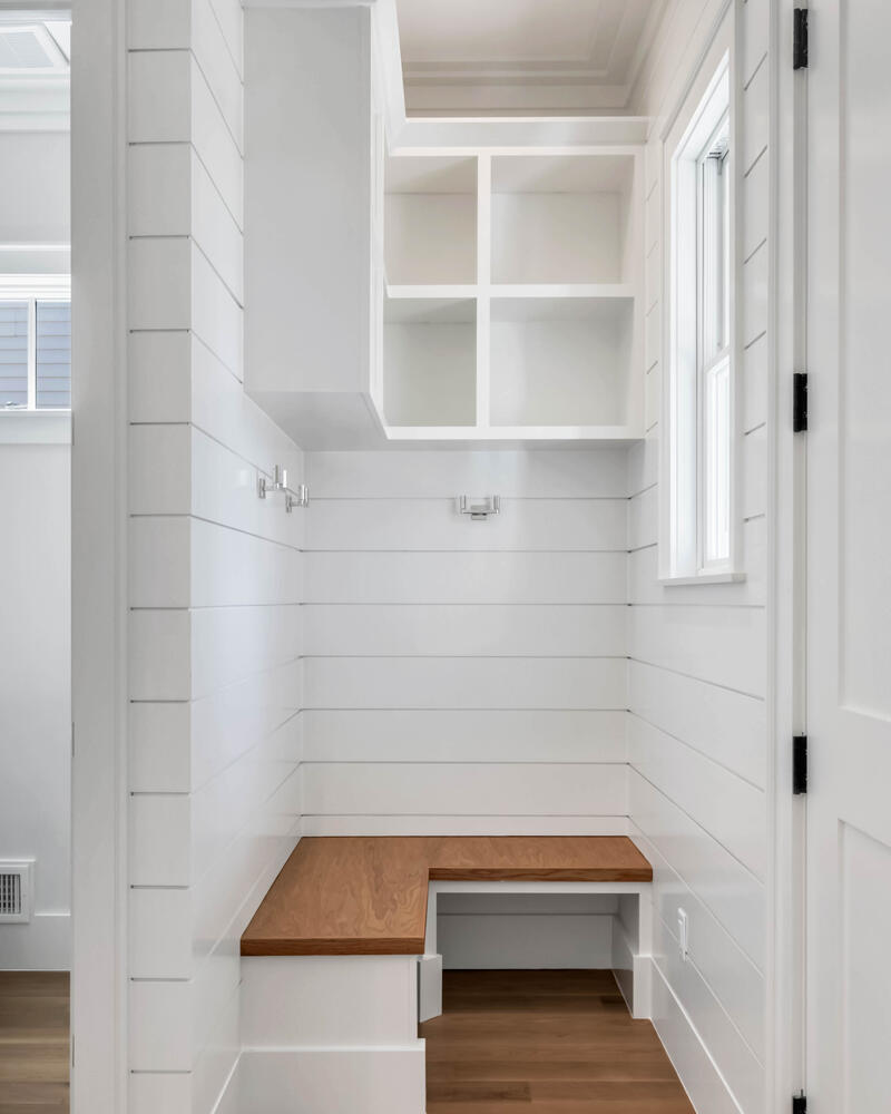 9 Allen Street Rumson, NJ 07760 - Photo 12 of 34 mud room 2