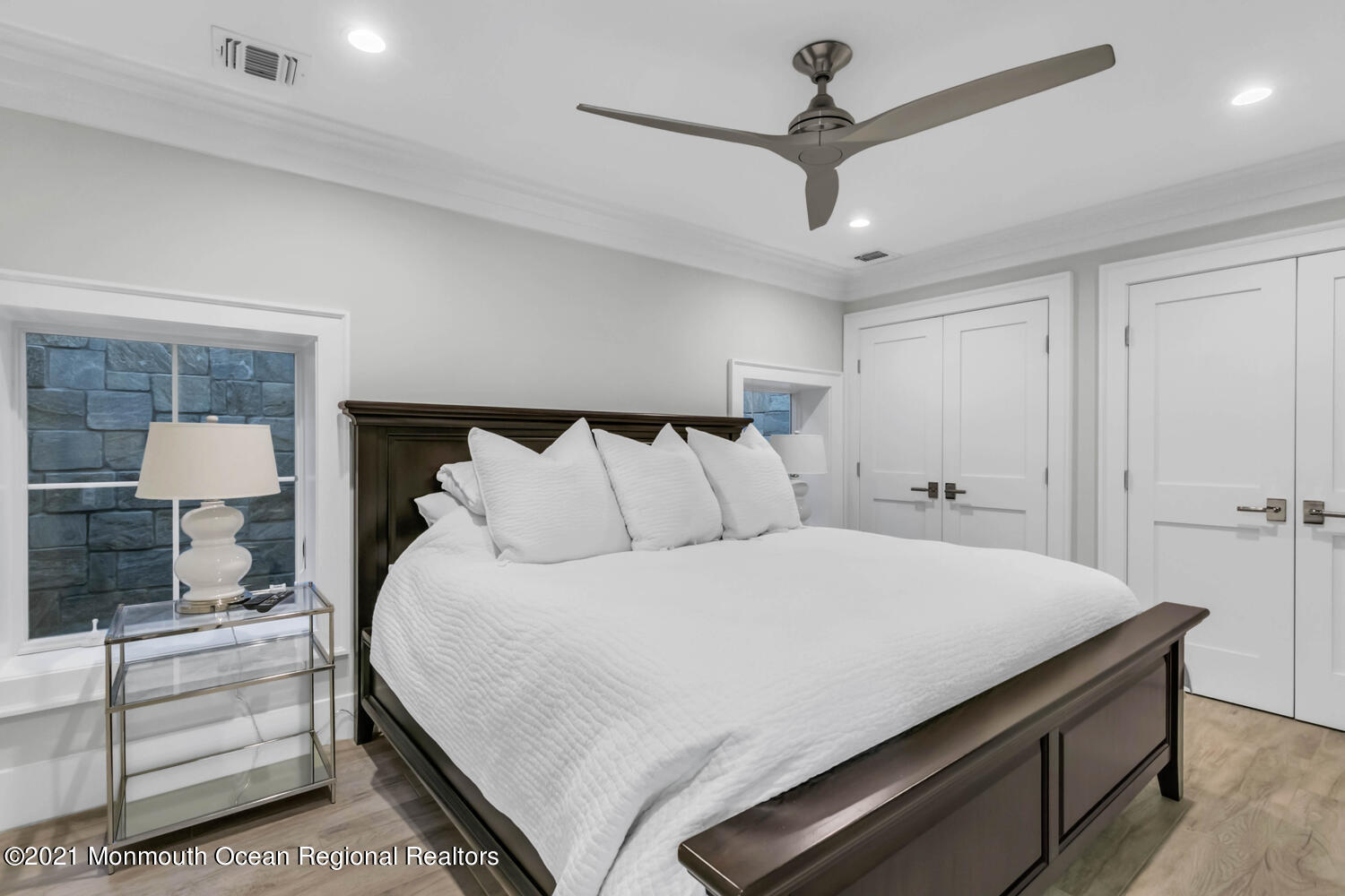 9 Allen Street Rumson, NJ 07760 - Photo 22 of 34 guest