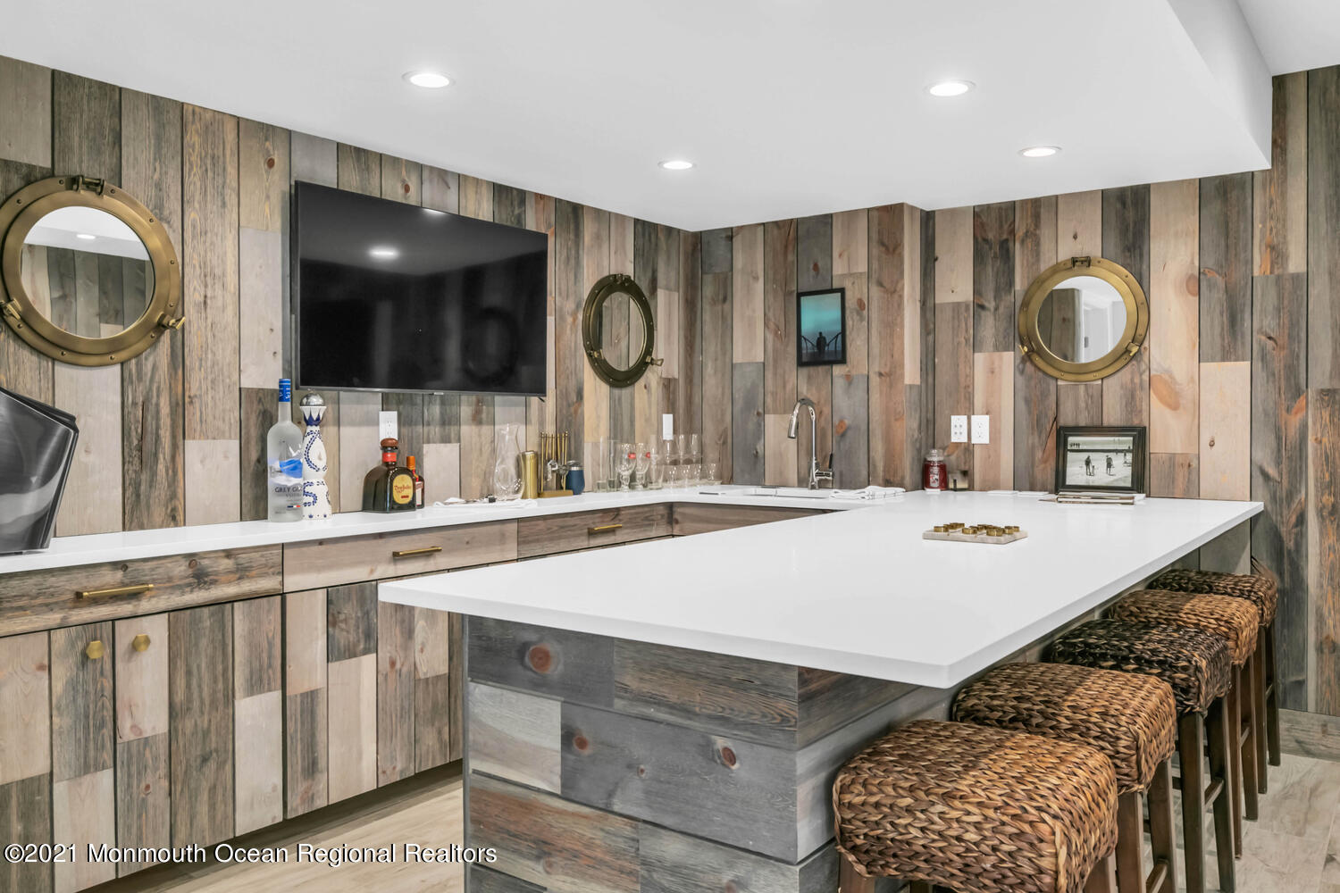 9 Allen Street Rumson, NJ 07760 - Photo 26 of 34 basement bar