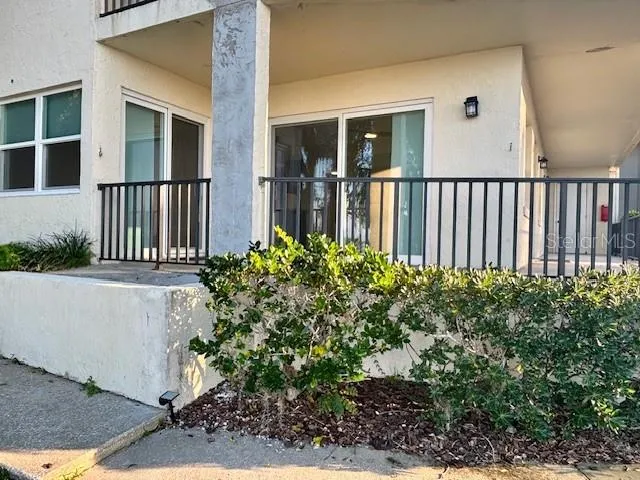 $2,000 | 680 West Osceola Street, Unit 101, Clermont, FL 34711