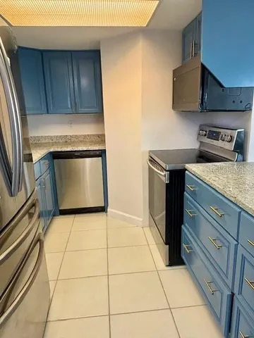 $2,000 | 680 West Osceola Street, Unit 101, Clermont, FL 34711