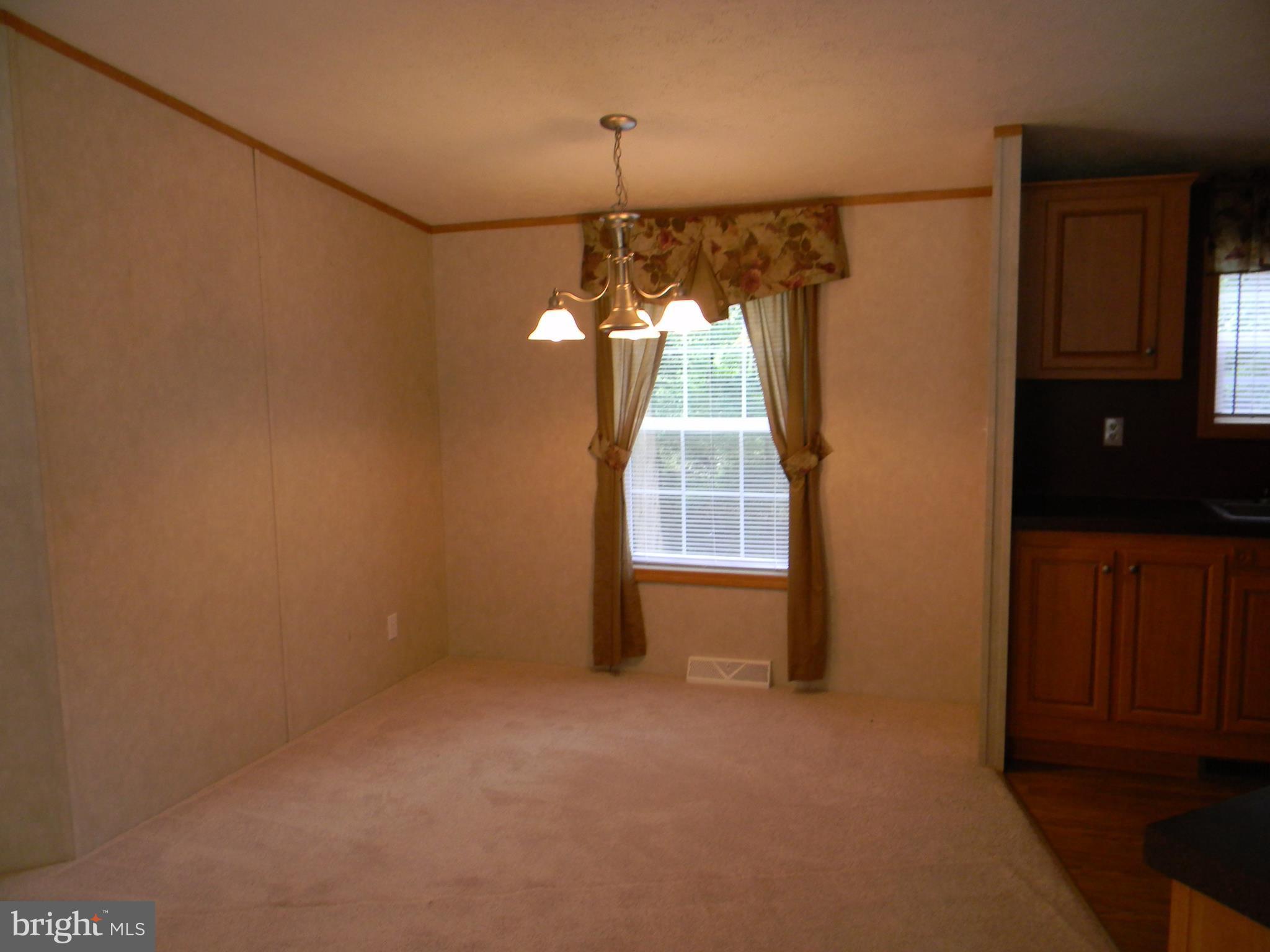 1162 Nottingham Road Elkton, MD 21921 - Photo 7 of 8 Dining Room