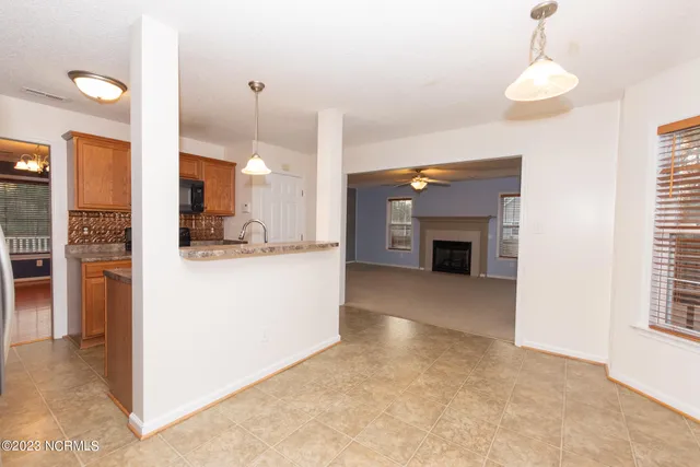 $2,000 | 207 Crooked Creek Road, Jacksonville, NC 28540