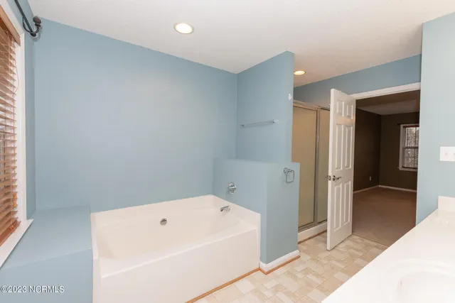 $2,000 | 207 Crooked Creek Road, Jacksonville, NC 28540