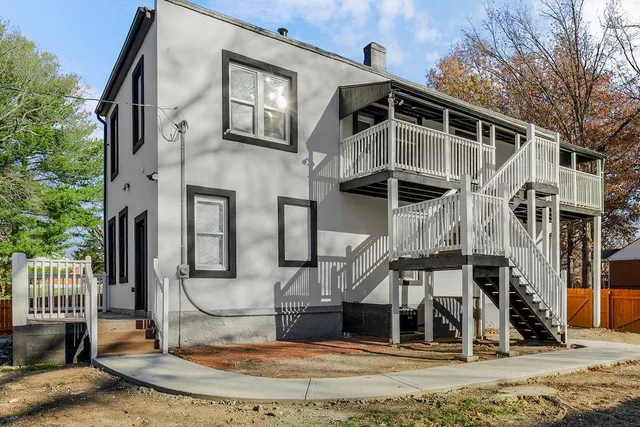 $295,000 | 617 North 8th Street, Leavenworth, KS 66048