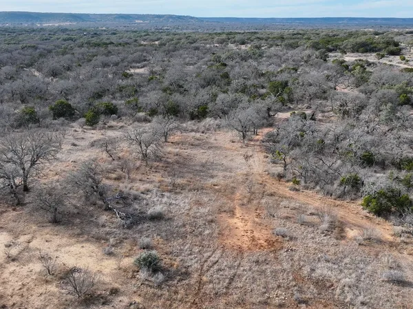 a view of a dry field