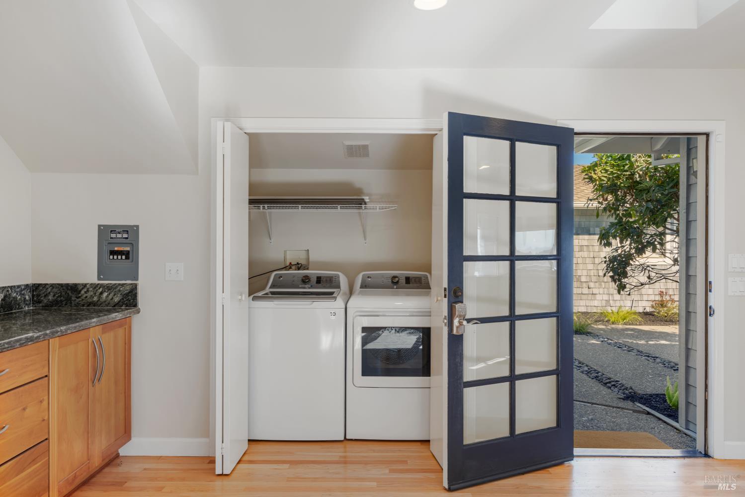 500 Ridge Road Tiburon, CA 94920 - Photo 18 of 42 a kitchen with stainless steel appliances granite countertop a stove a refrigerator and a cabinets