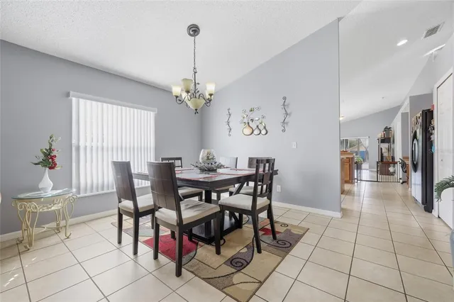 $352,900 | 2219 Merry Road, Tavares, FL 32778