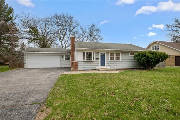 $319,500 | 150 South Western Avenue, Aurora, IL 60506