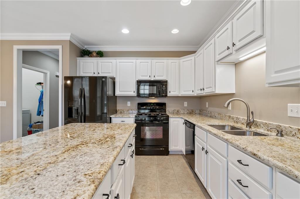 7026 Crider Road Mars, PA 16046 - Photo 5 of 24 Gallery Image 5