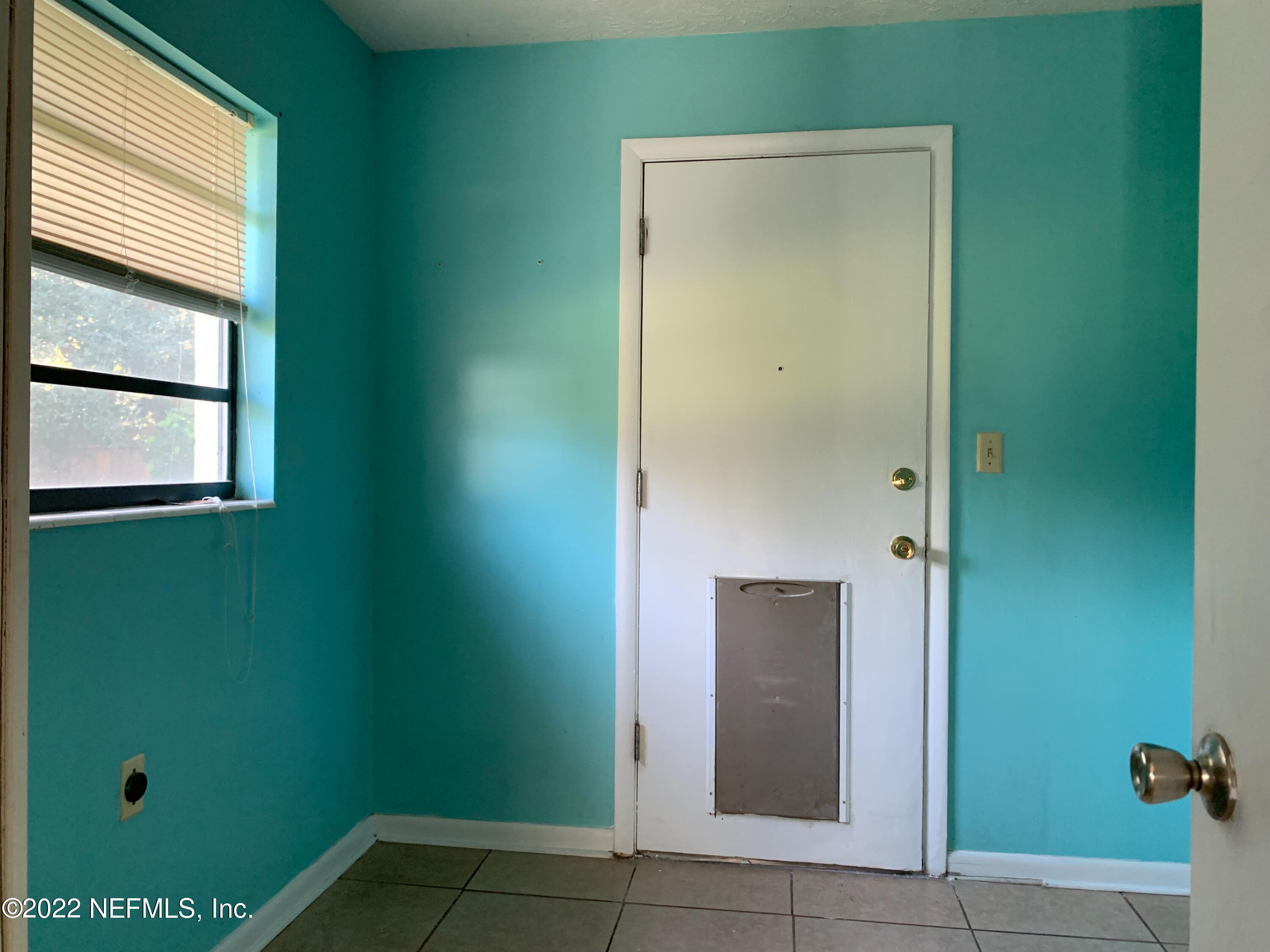 6771 Deer Springs Road Keystone Heights, FL 32656 - Photo 4 of 23 a view of an front door