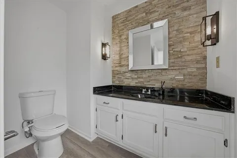 $240,000 | 10236 CedarBrooke Lane, Kansas City, MO 64131