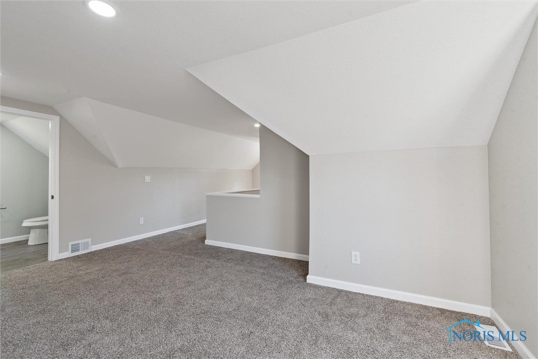 421 Eagle Point Road Rossford, OH 43460 - Photo 19 of 30 Gallery Image 19