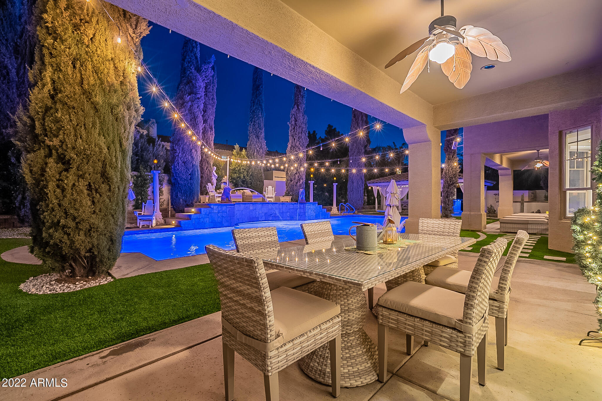 4611 East Desperado Road Gilbert, AZ 85297 - Photo 102 of 125 Nighttime Dining Area