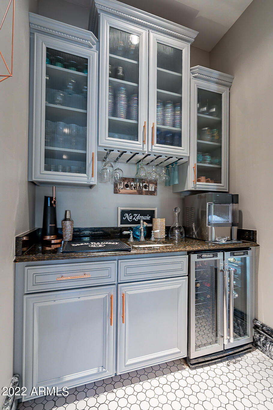 4611 East Desperado Road Gilbert, AZ 85297 - Photo 14 of 125 Wet Bar 2