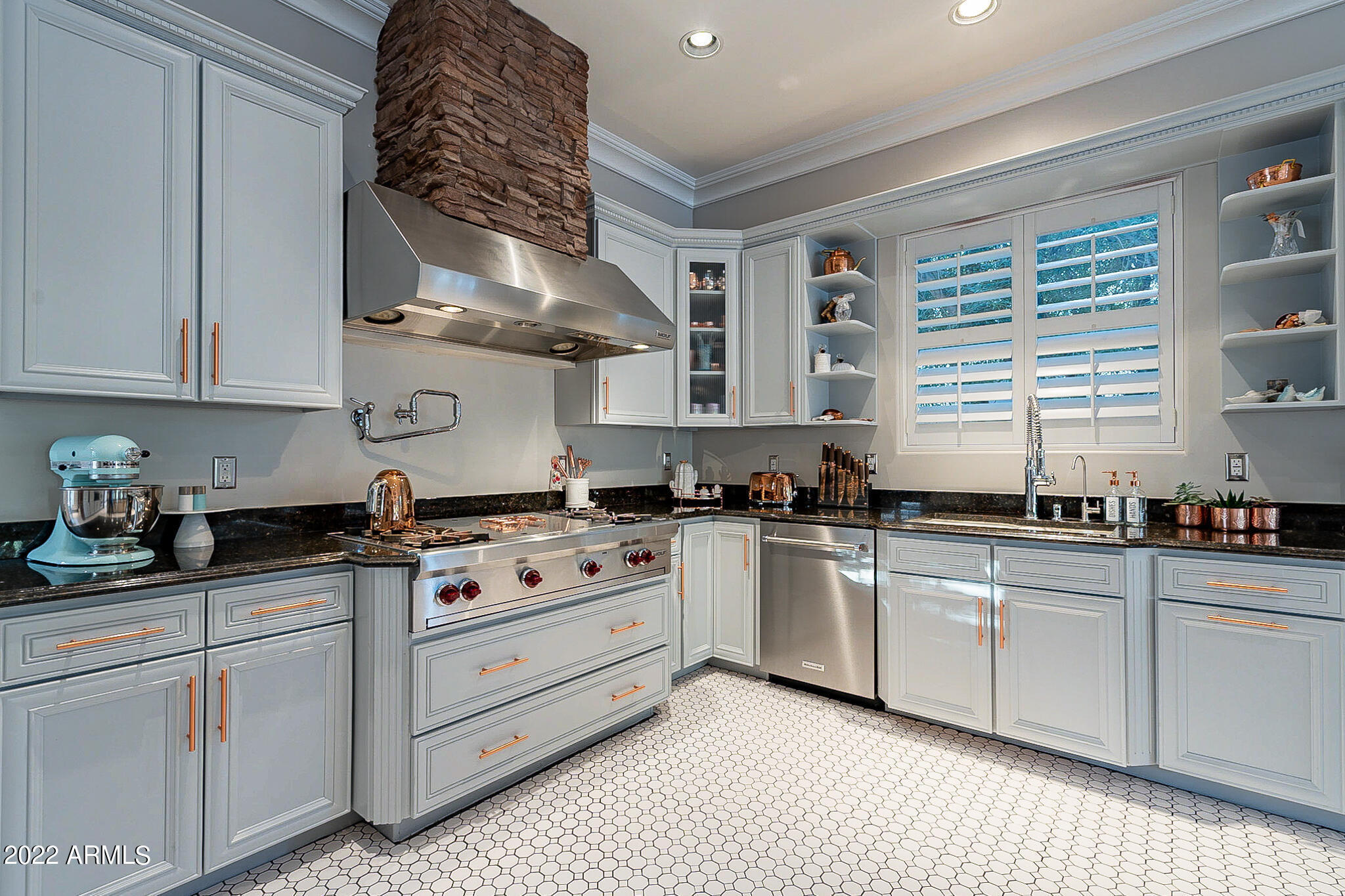 4611 East Desperado Road Gilbert, AZ 85297 - Photo 30 of 125 Kitchen 5