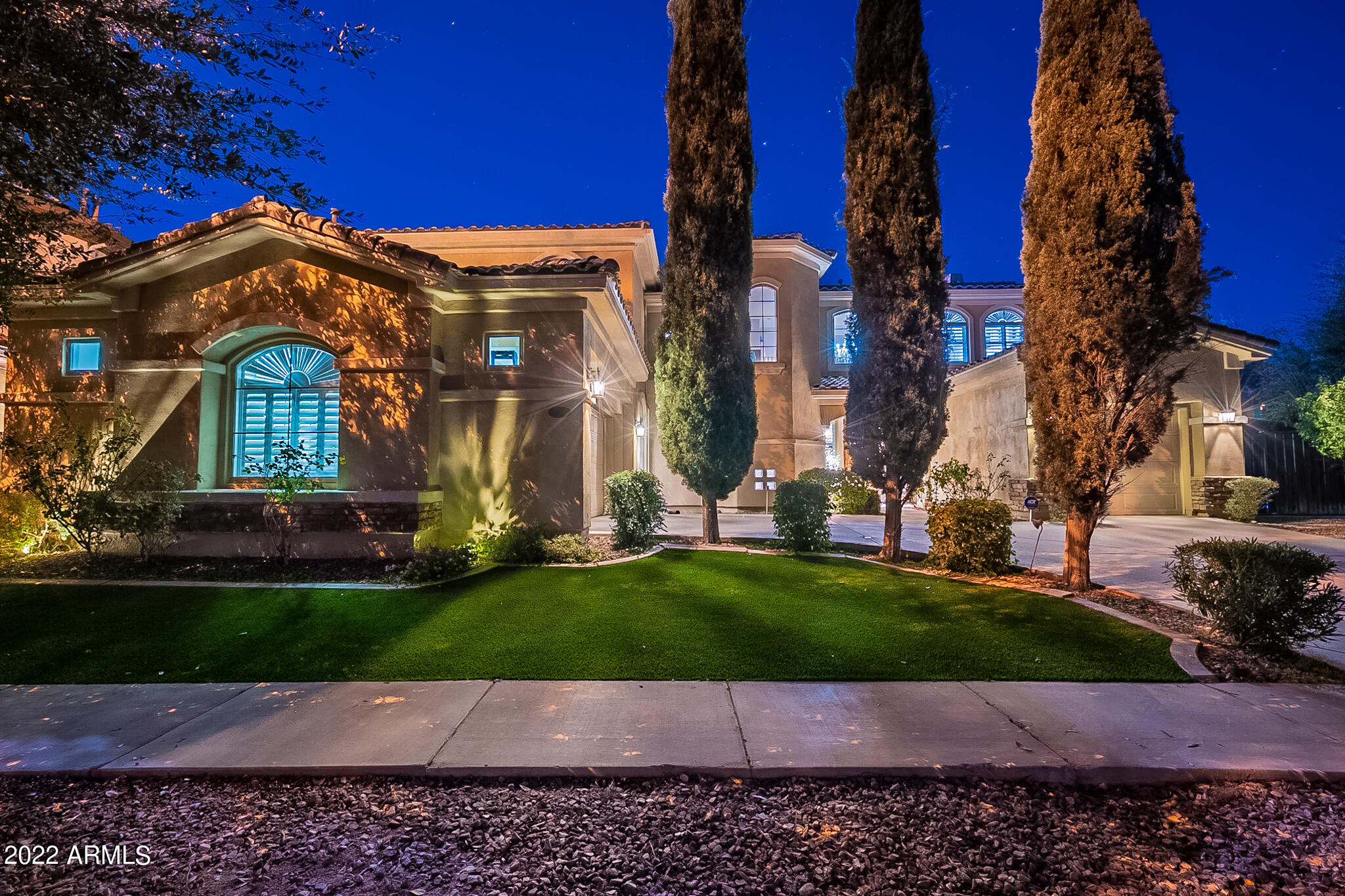 4611 East Desperado Road Gilbert, AZ 85297 - Photo 4 of 125 Desperado Front 4