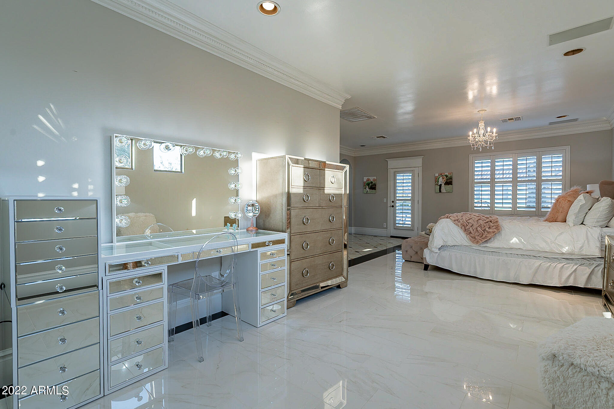 4611 East Desperado Road Gilbert, AZ 85297 - Photo 43 of 125 Primary Suite 6
