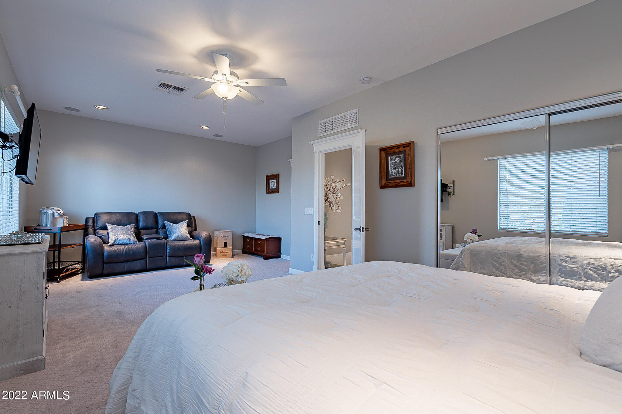 4611 East Desperado Road Gilbert, AZ 85297 - Photo 55 of 125 2nd Floor Additional Primary Suite 2