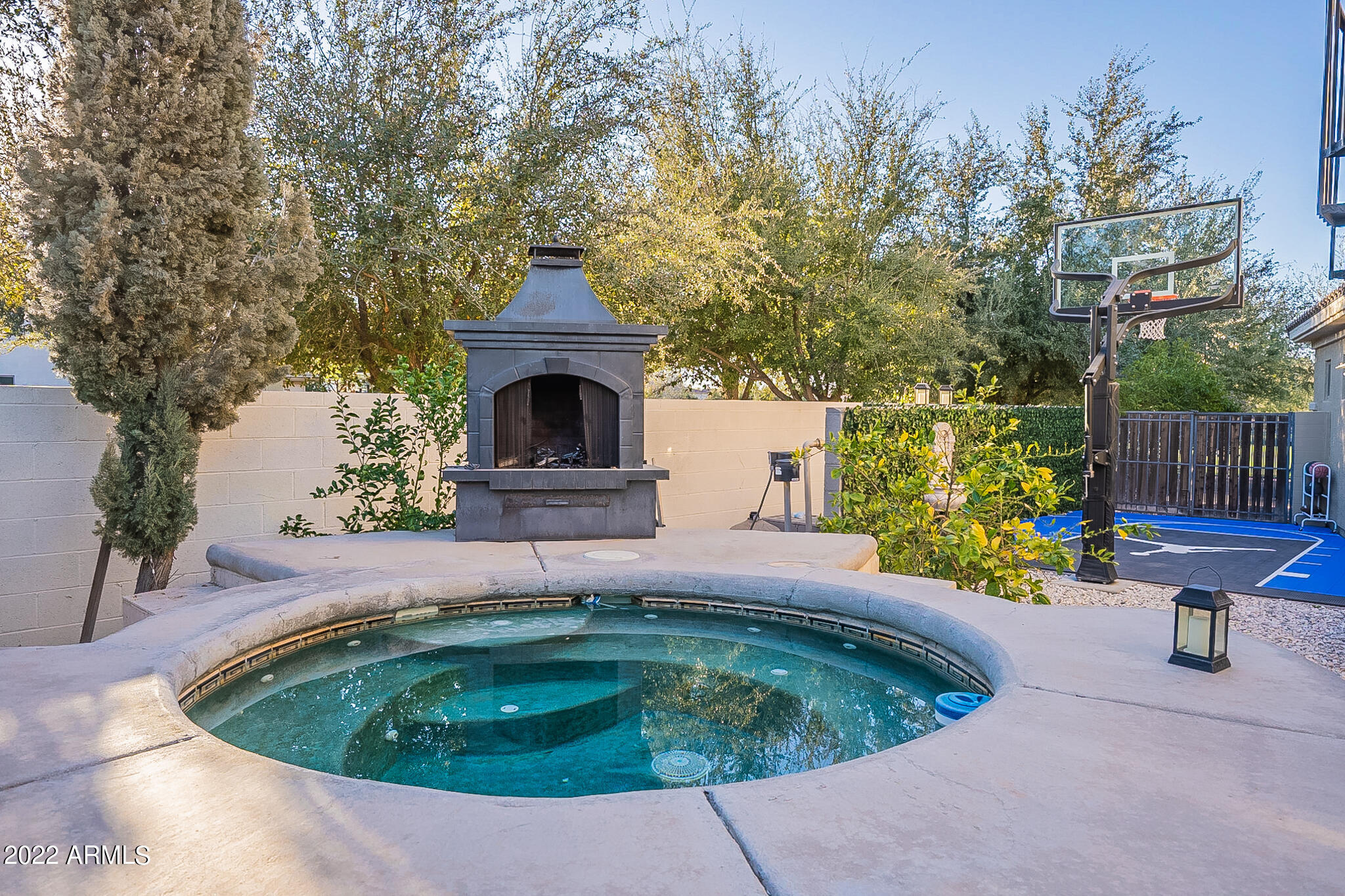 4611 East Desperado Road Gilbert, AZ 85297 - Photo 86 of 125 Hot Tub-Spa