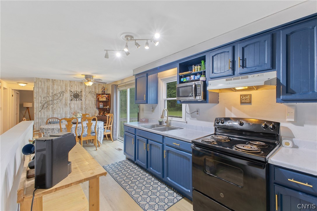 688 Harris Hill Road Hannibal, NY 13074 - Photo 4 of 31