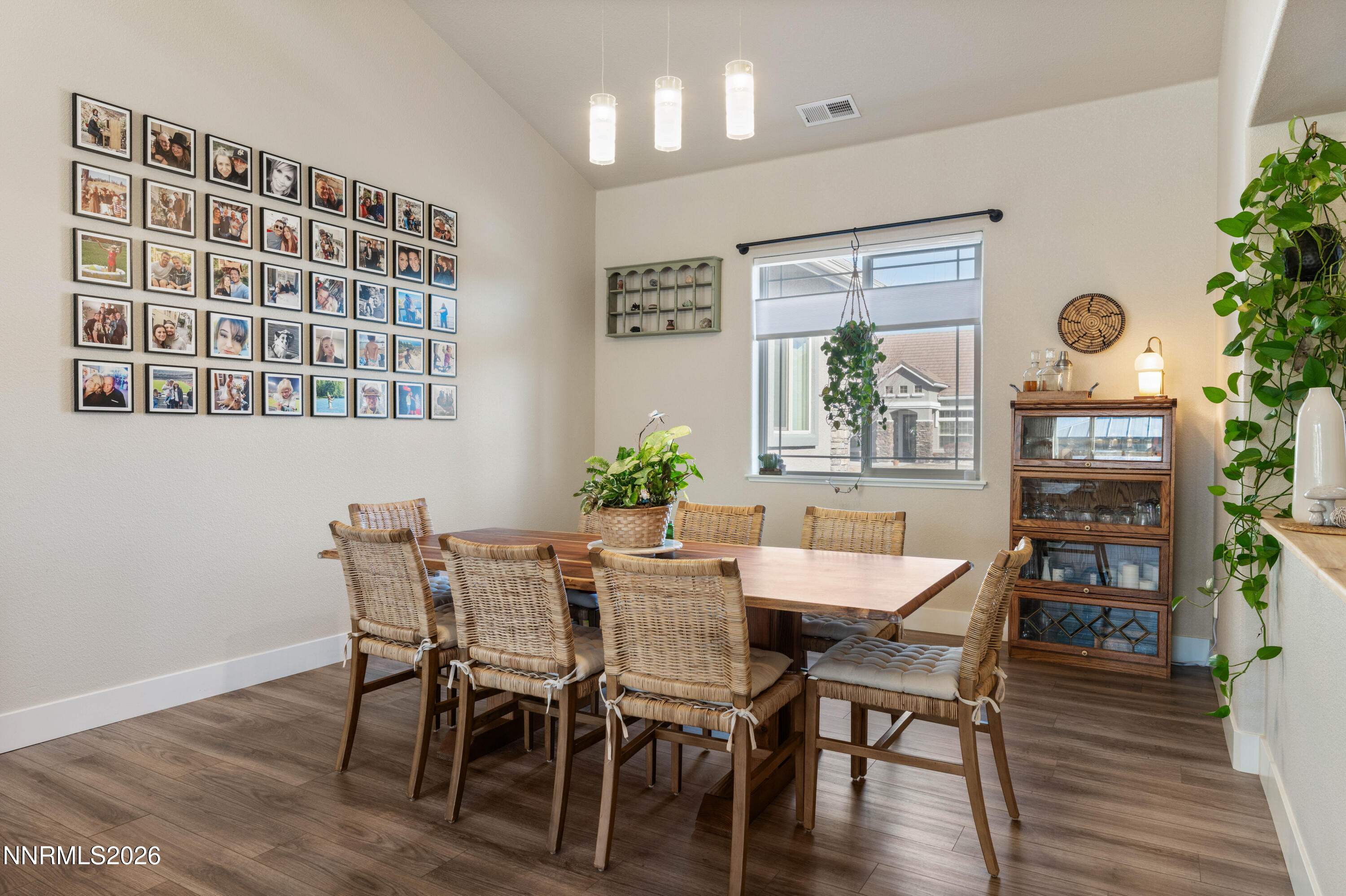 313 San Roma Drive Dayton, NV 89403 - Photo 11 of 49 12-print-DSC_6829