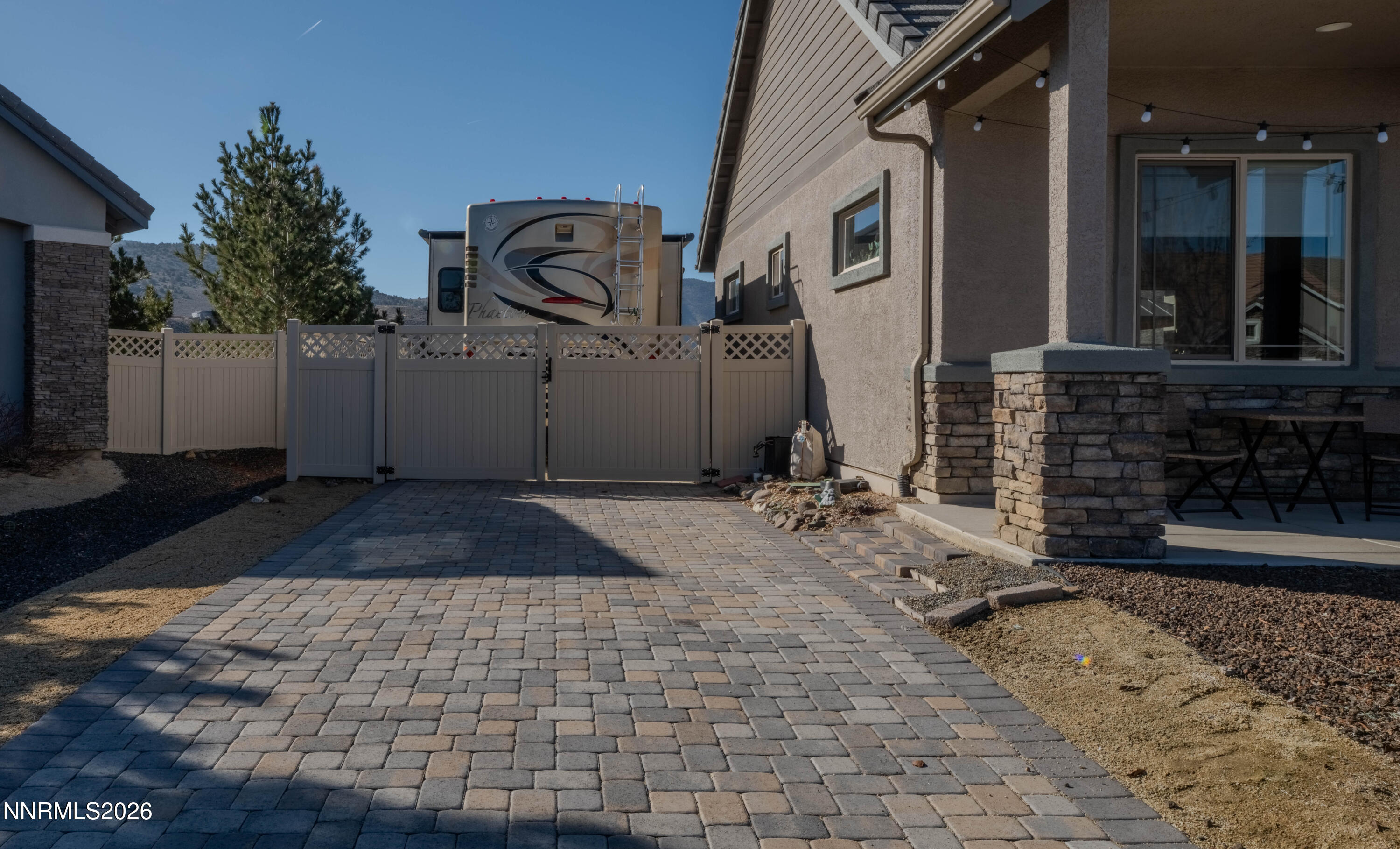 313 San Roma Drive Dayton, NV 89403 - Photo 5 of 49 6-print-DSC_6750-HDR