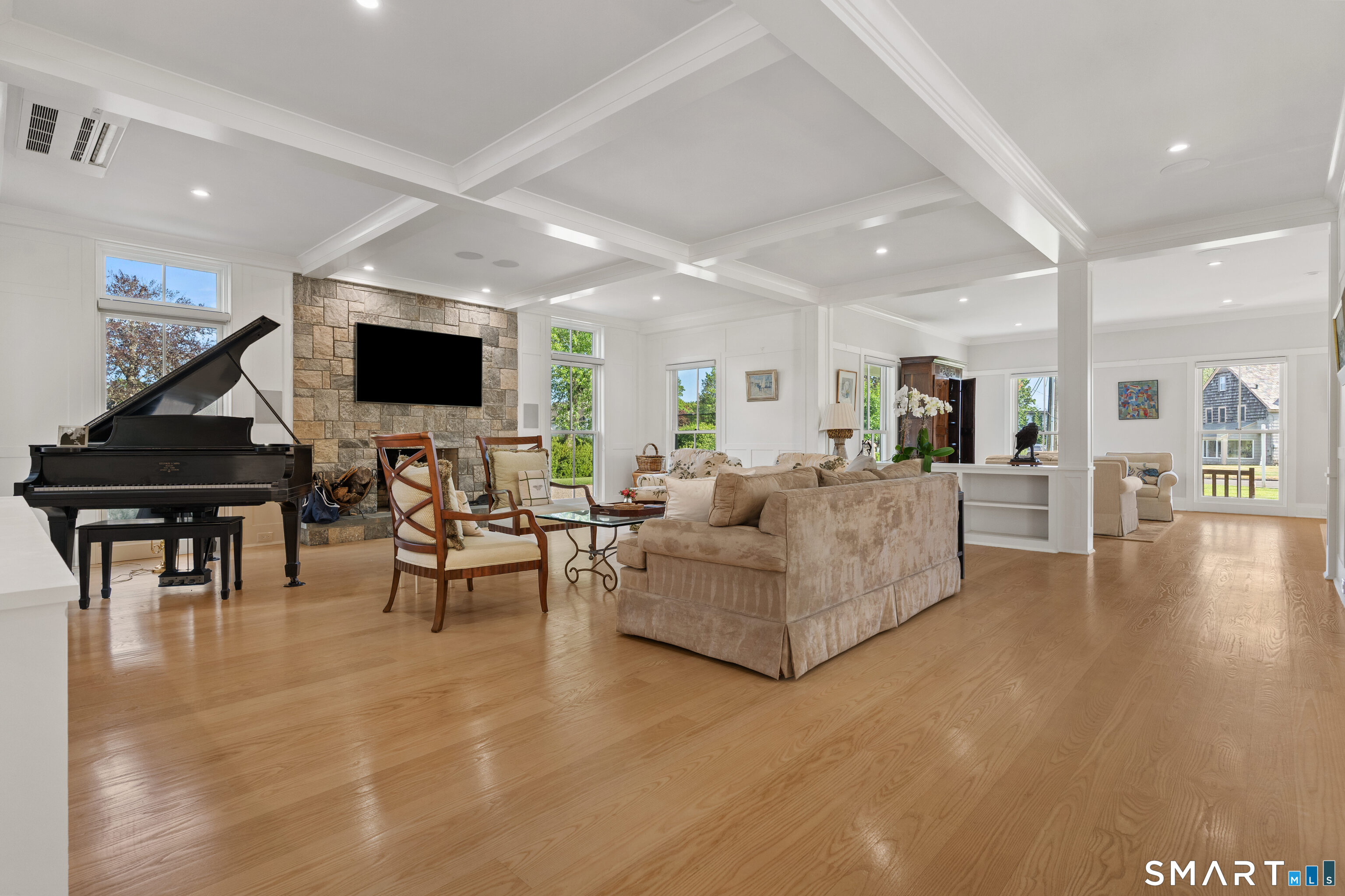 244 Pine Orchard Road Branford, CT 06405 - Photo 7 of 36