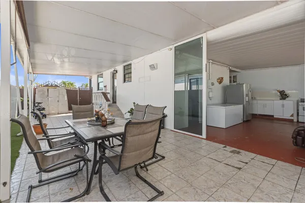 $575,000 | 4970 East Palm Court, Hialeah, FL 33013