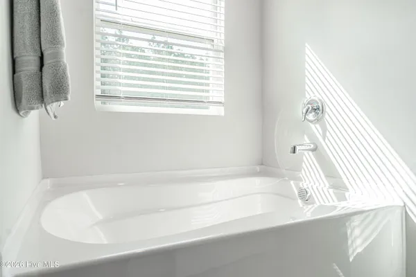 $2,200 | 193 Deep River Road, Aberdeen, NC 28315