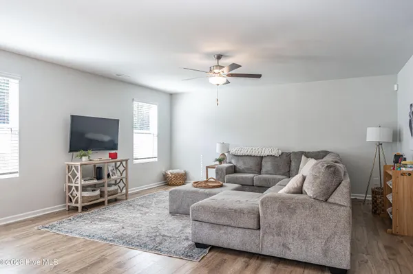 $2,200 | 193 Deep River Road, Aberdeen, NC 28315