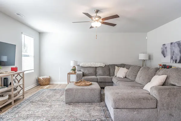 $2,200 | 193 Deep River Road, Aberdeen, NC 28315