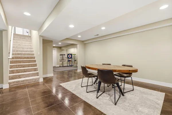 $520,000 | 71 Ford Drive, East Dubuque, IL 61025
