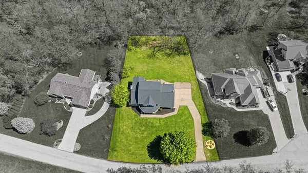 $520,000 | 71 Ford Drive, East Dubuque, IL 61025