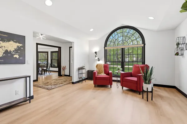 $520,000 | 71 Ford Drive, East Dubuque, IL 61025