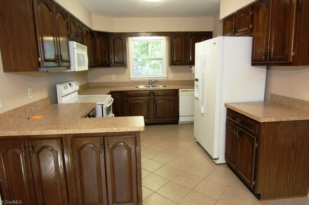 5734 Phillips Bridge Road Winston-Salem, NC 27104 - Photo 7 of 19 Gallery Image 7