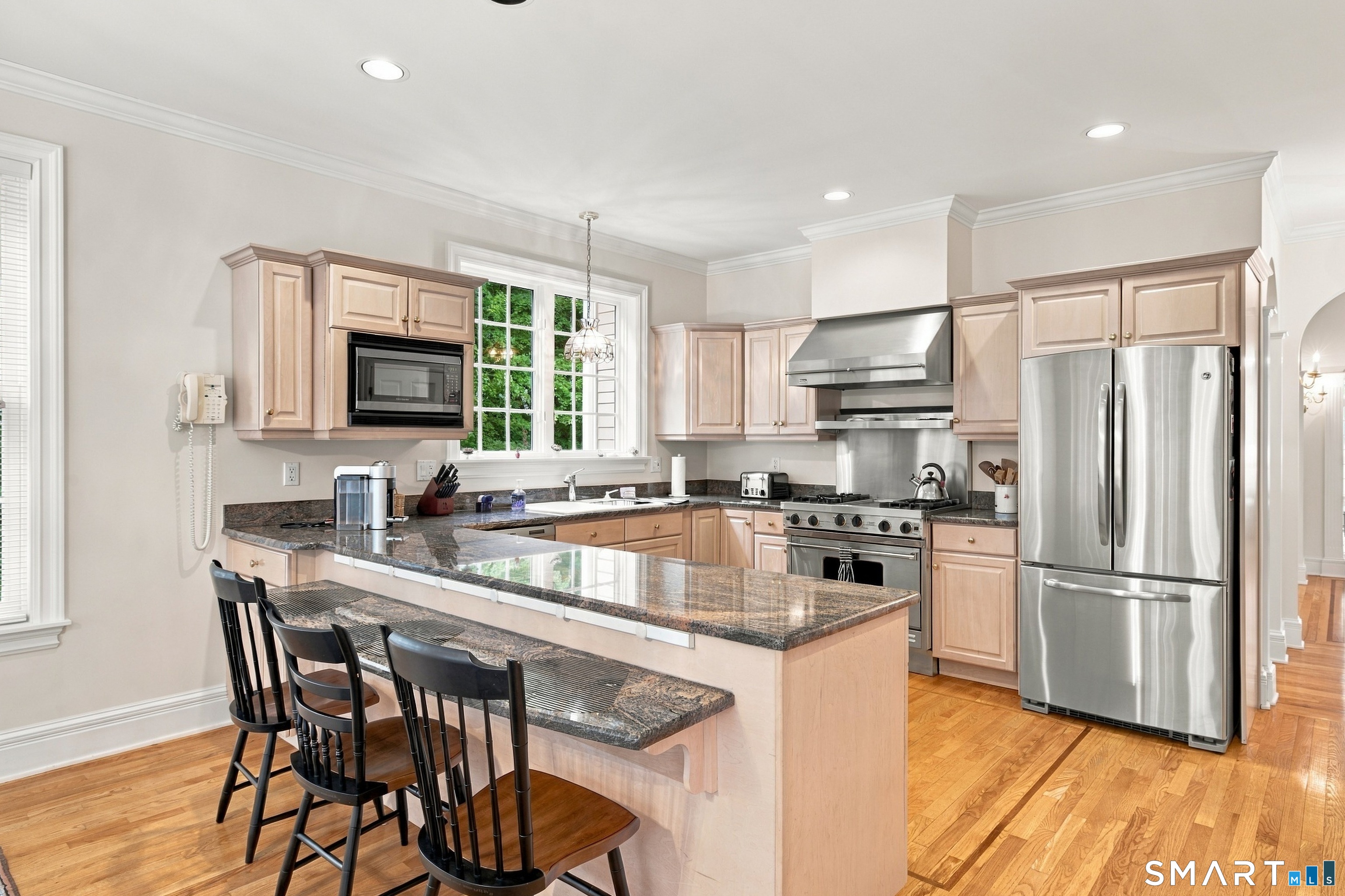 107 Randi Drive Madison, CT 06443 - Photo 15 of 39 Gallery Image 15