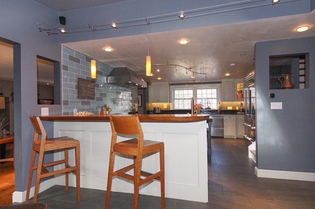 113 Wilder Road Bolton, MA 01740 - Photo 7 of 30 Gallery Image 7
