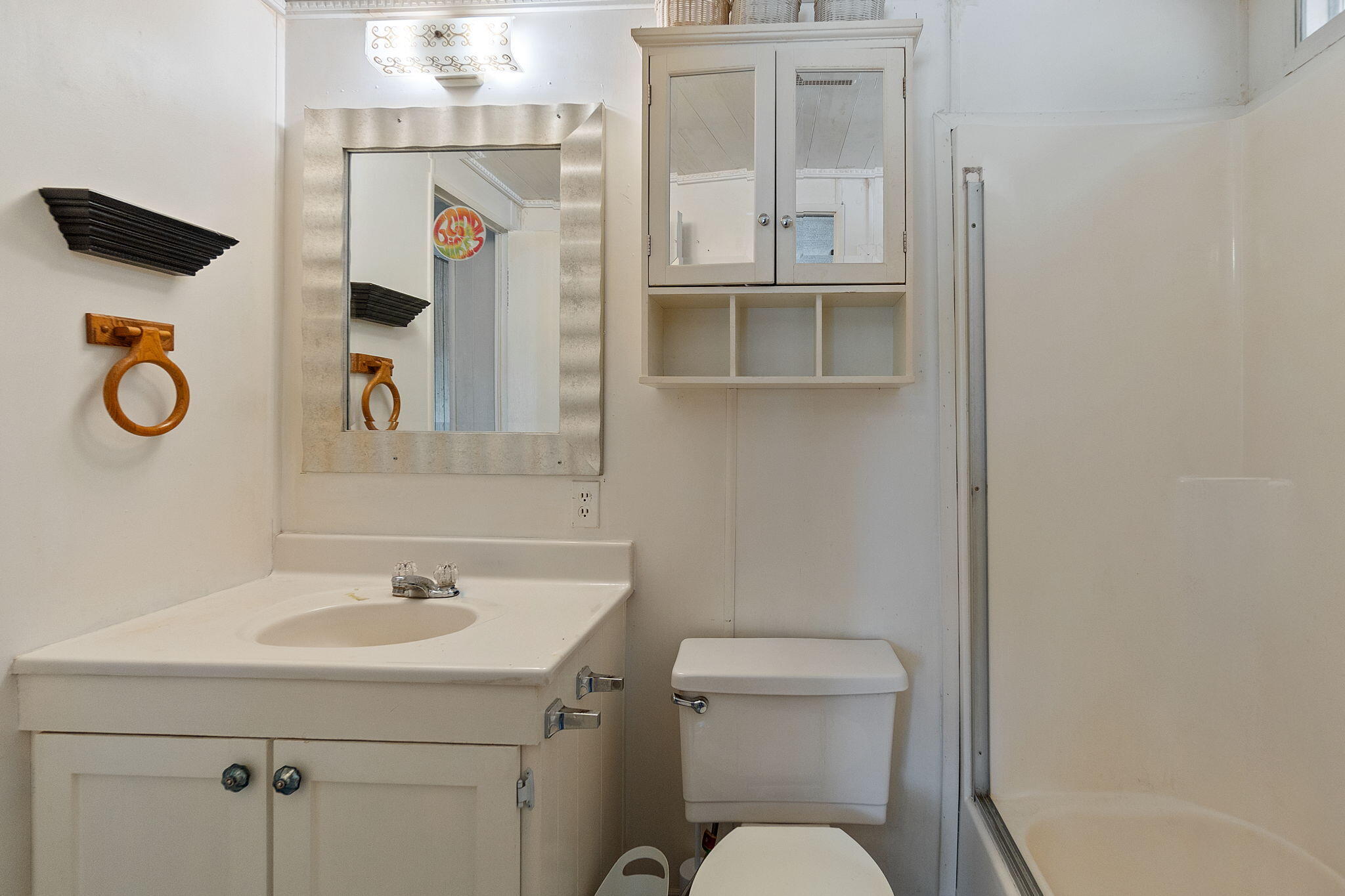 10390 October Lane Redding, CA 96003 - Photo 76 of 94 ADU Bathroom