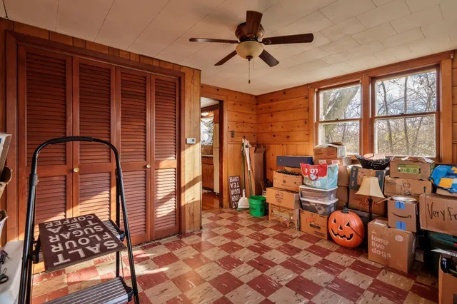 a very nice looking room with many windows