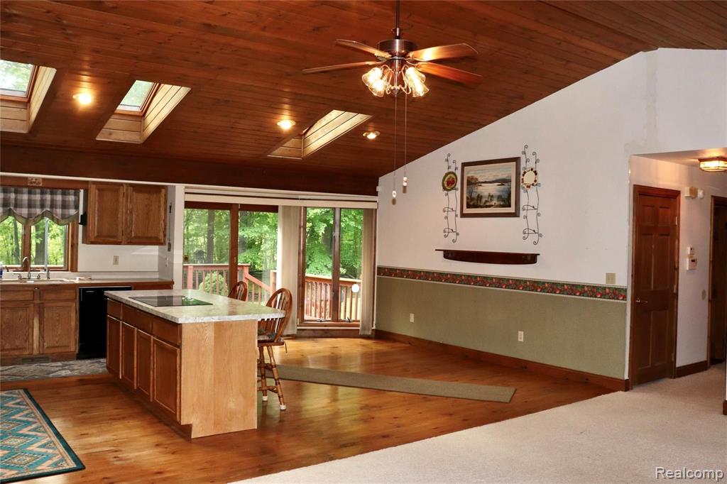 13241 North Genesee Road Clio, MI 48420 - Photo 9 of 48