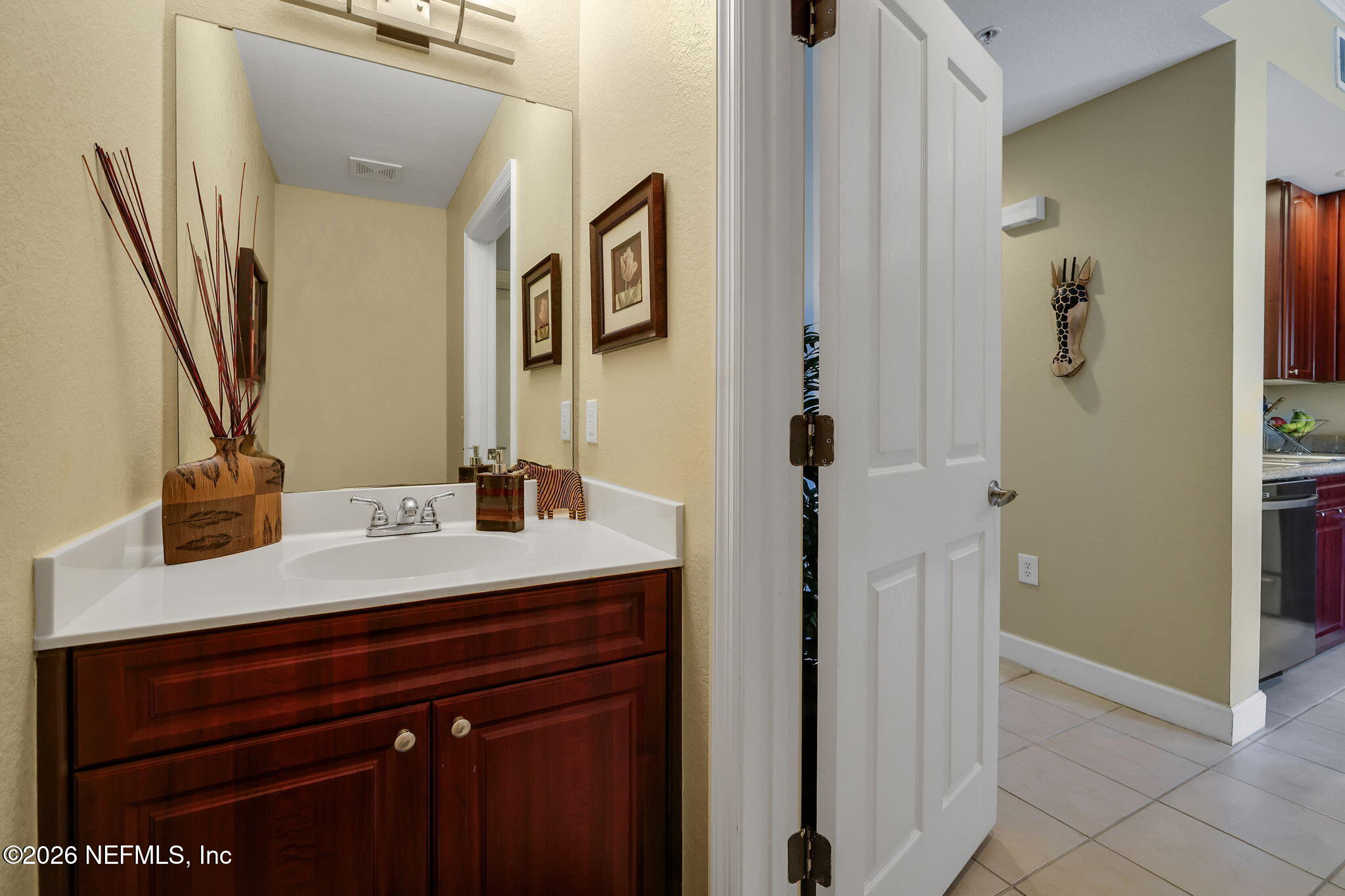 9745 Touchton Road, Unit 327 Jacksonville, FL 32246 - Photo 23 of 49 16-web-or-mls-036A6184