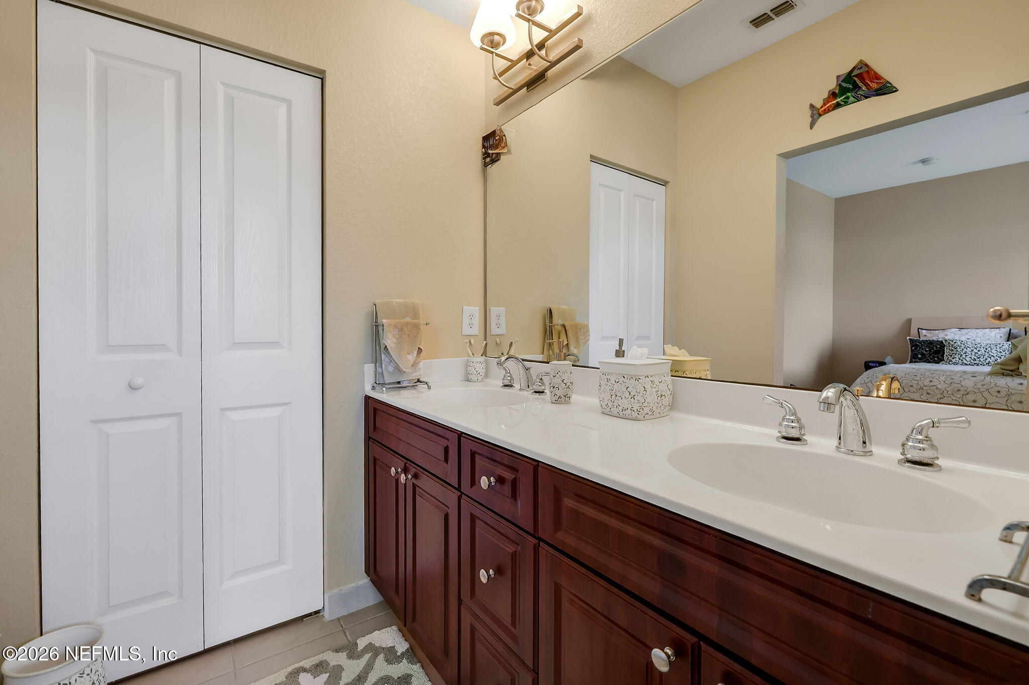 9745 Touchton Road, Unit 327 Jacksonville, FL 32246 - Photo 27 of 49 37-web-or-mls-036A6092