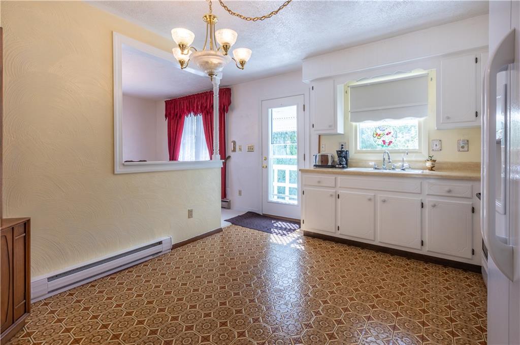 120 Garrett Shortcut Road Berlin, PA 15530 - Photo 9 of 25 Gallery Image 9