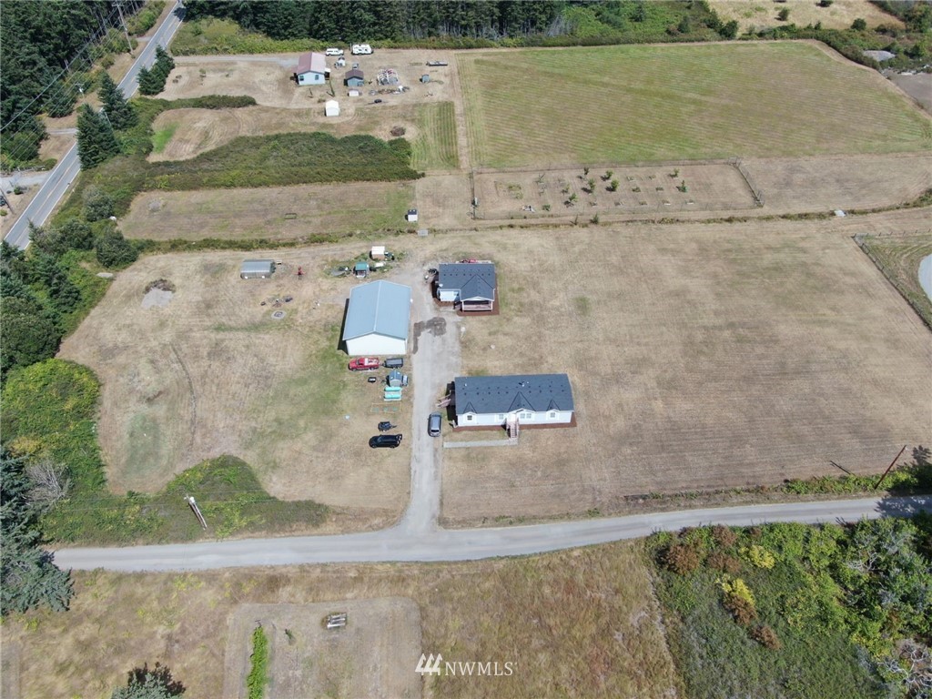 3104 Hunt Road Oak Harbor, WA 98277 - Photo 2 of 25 Gallery Image 2