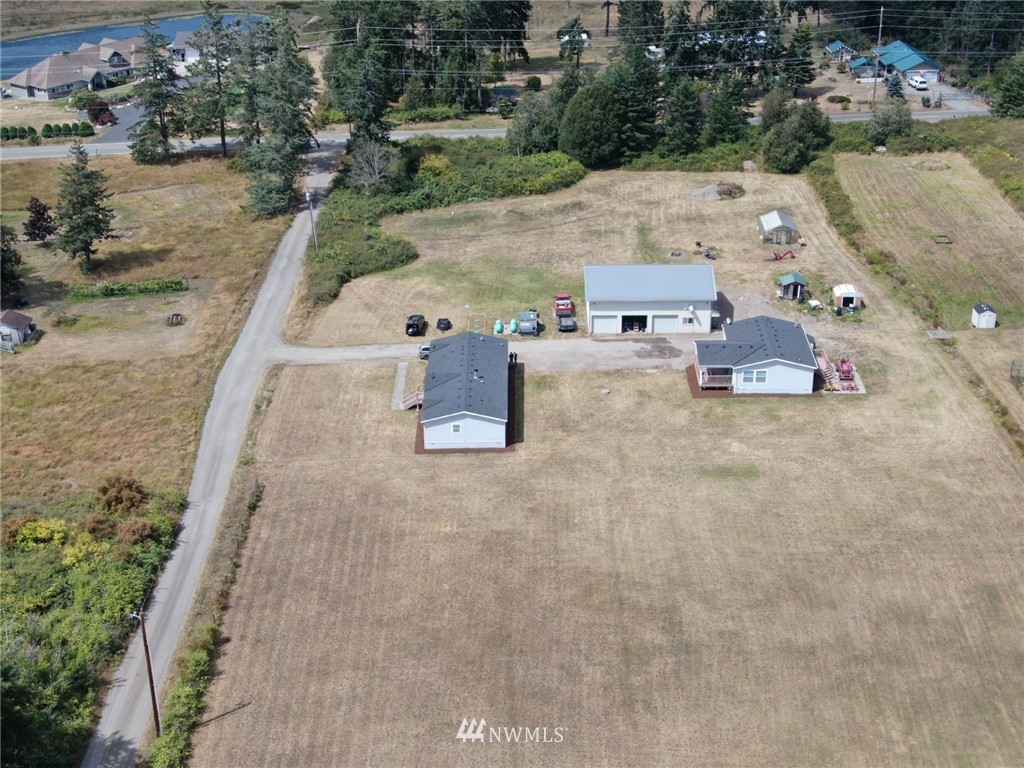 3104 Hunt Road Oak Harbor, WA 98277 - Photo 3 of 25 Gallery Image 3