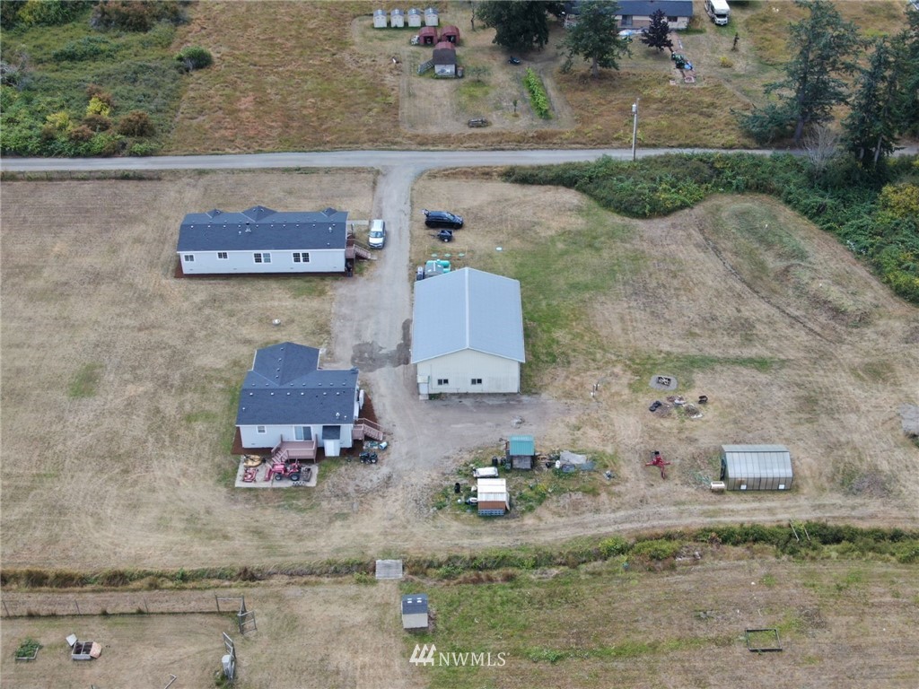 3104 Hunt Road Oak Harbor, WA 98277 - Photo 4 of 25 Gallery Image 4