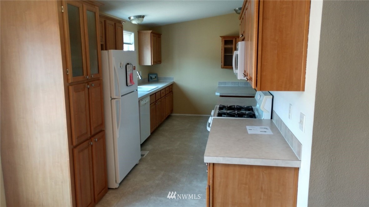 3104 Hunt Road Oak Harbor, WA 98277 - Photo 8 of 25 Gallery Image 8